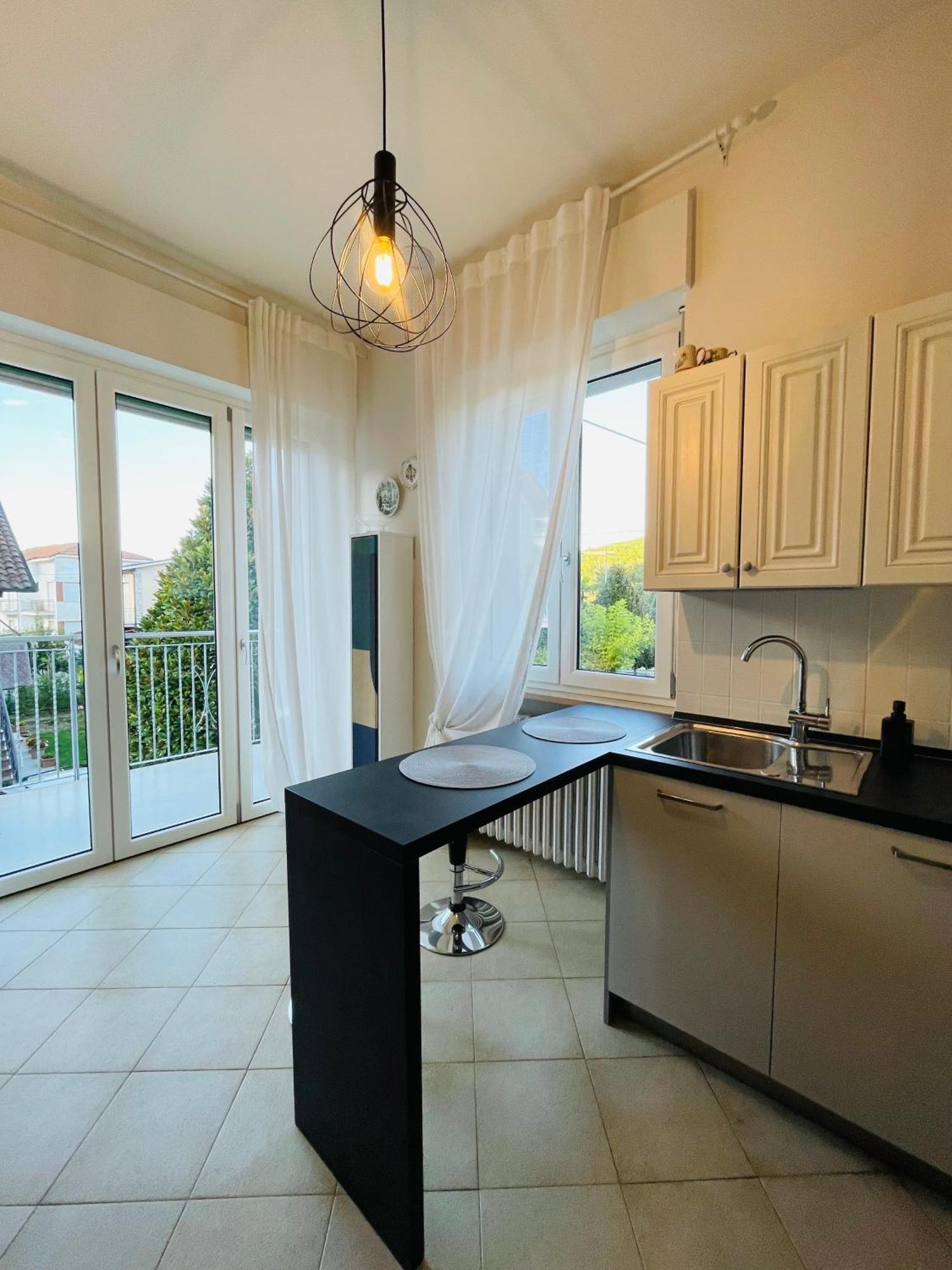 Villa Casa Piero, Relax E Piscina Privata Tra Le Colline Delle Langhe Alba  Esterno foto